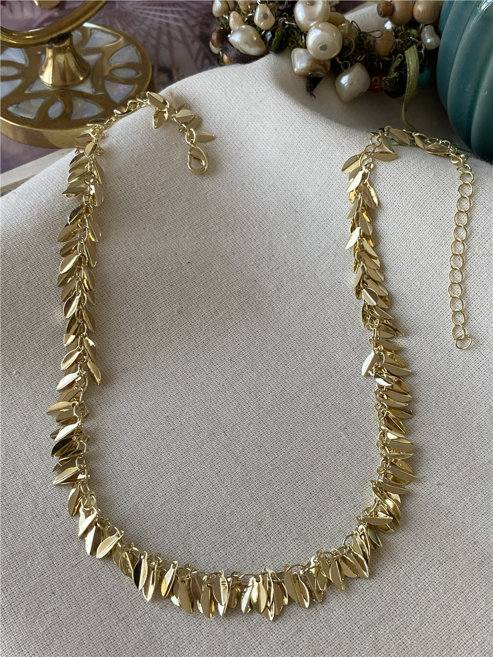 14K Yaprak Pullu Kolye
