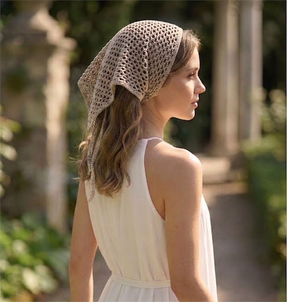 Açık Kahverengi Üçgen Bandana