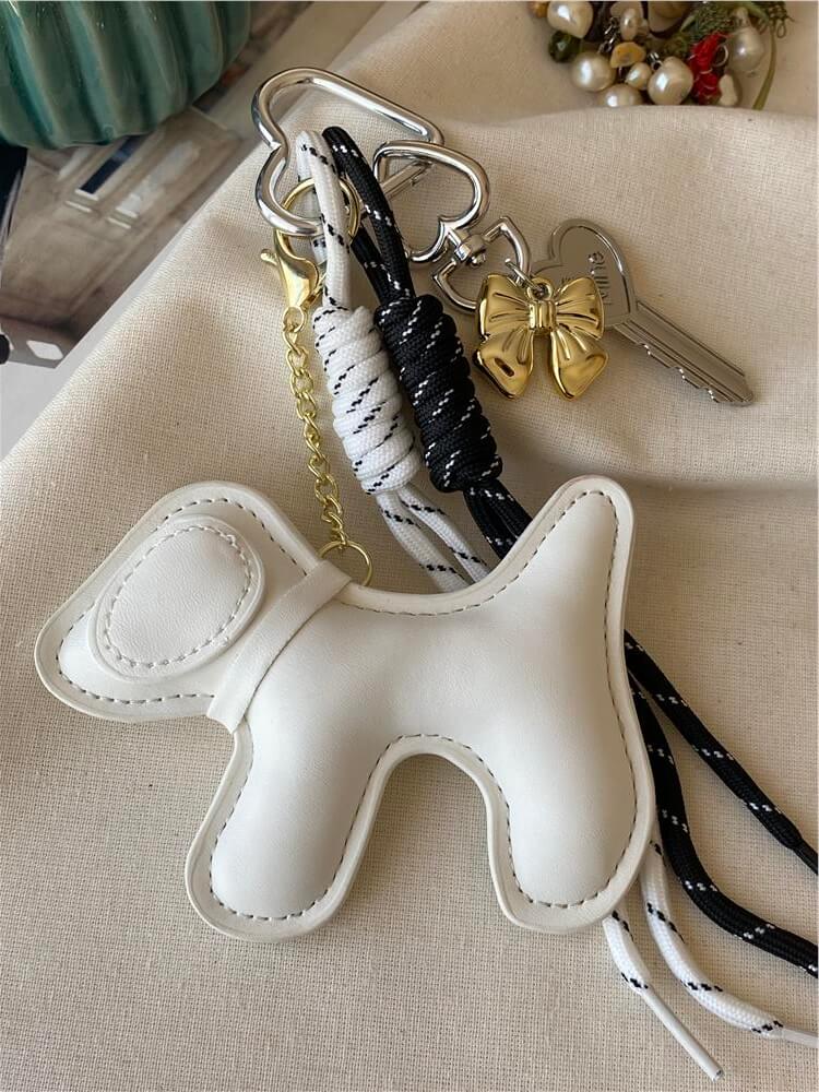 Beyaz Köpek Çanta Charmı