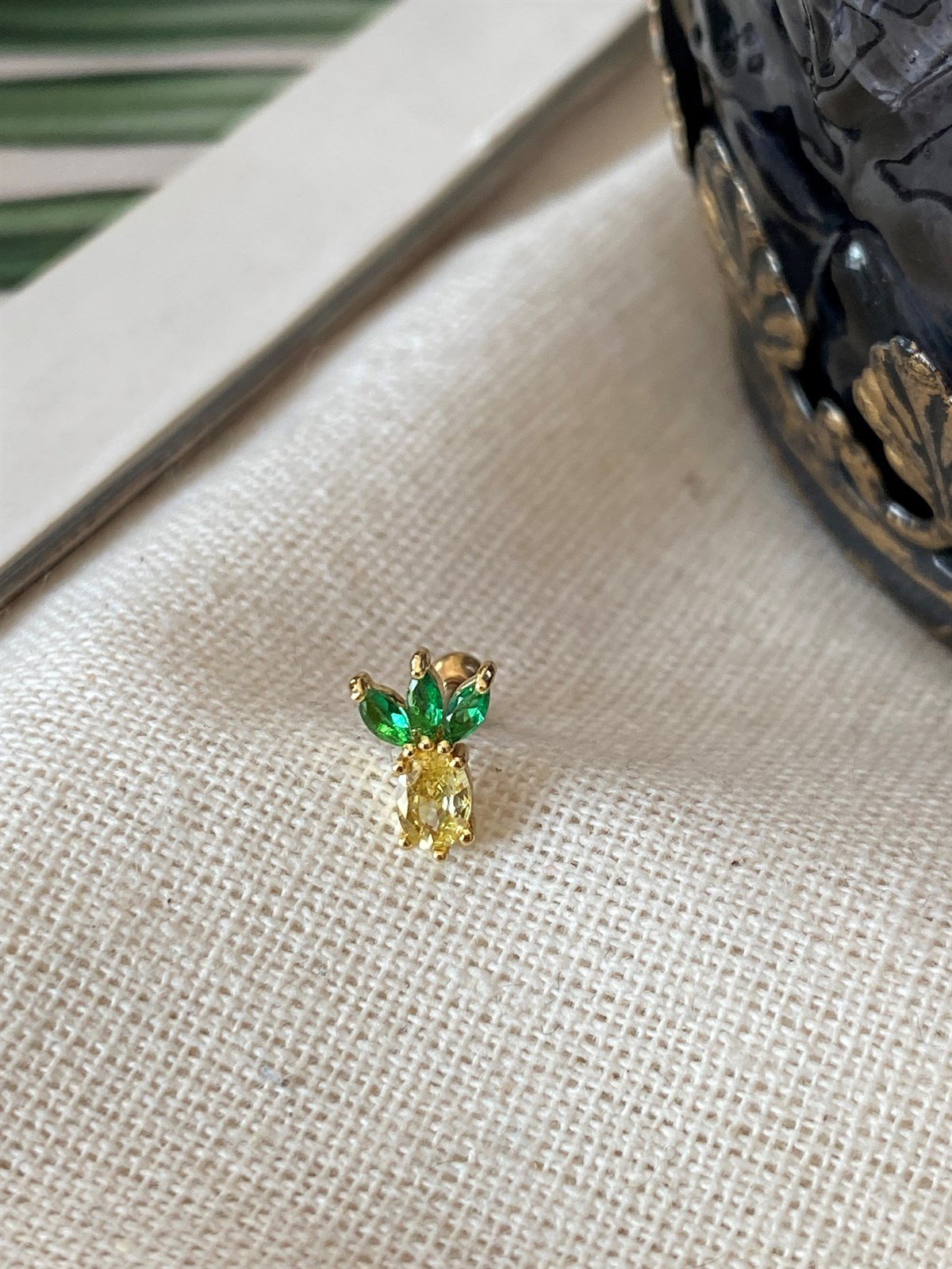 Çelik Ananas Piercing