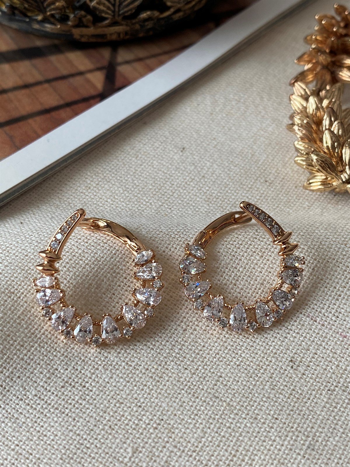 Çelik Anillo Küpe