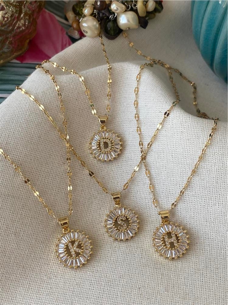 Çelik Baget Harf Kolye