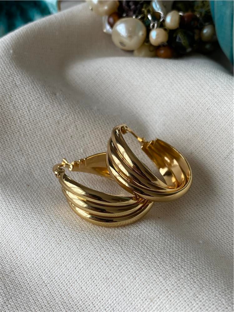 Çelik Bombe Trinity Küpe