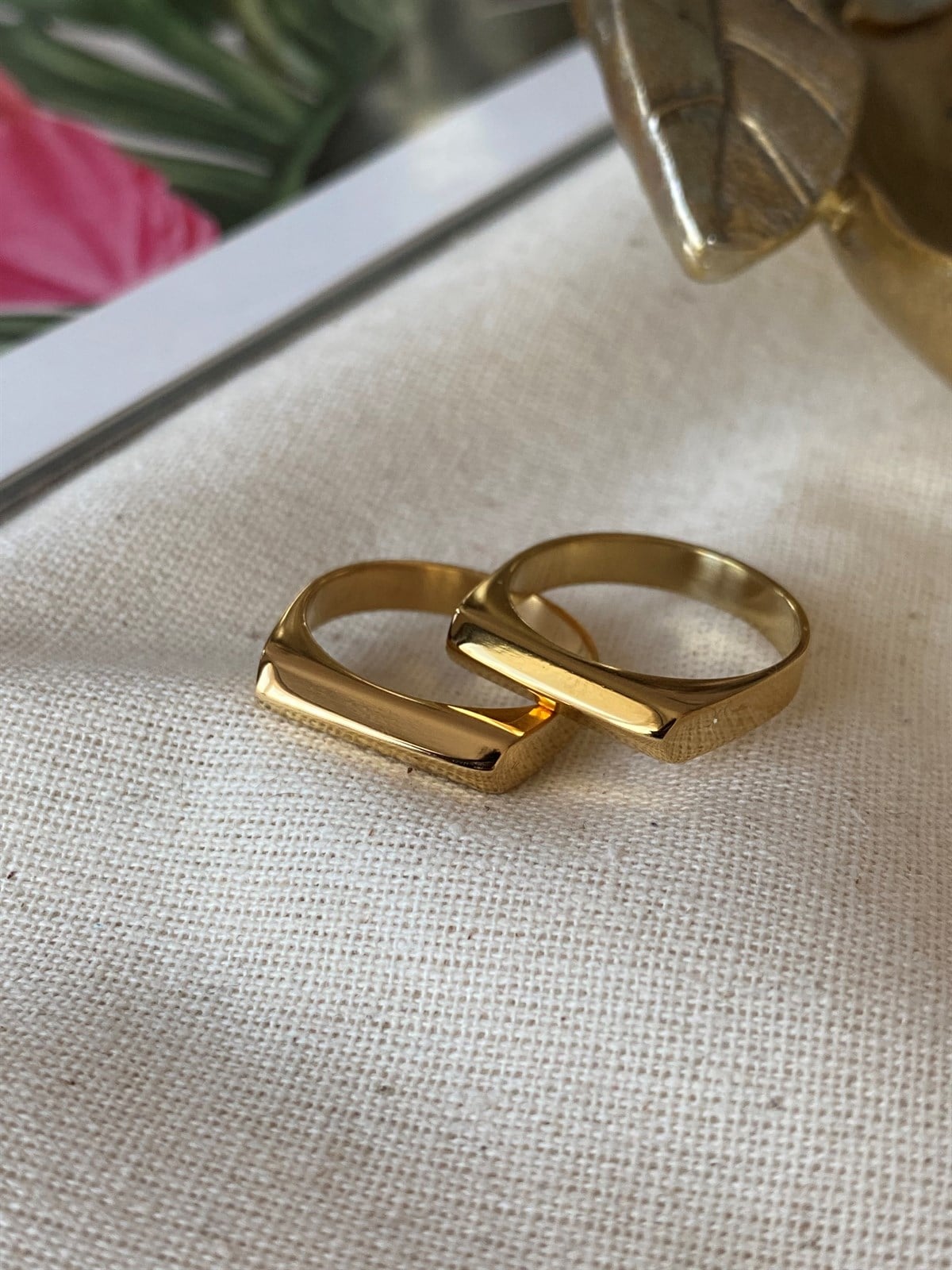 Çelik Bombeli Yüzük