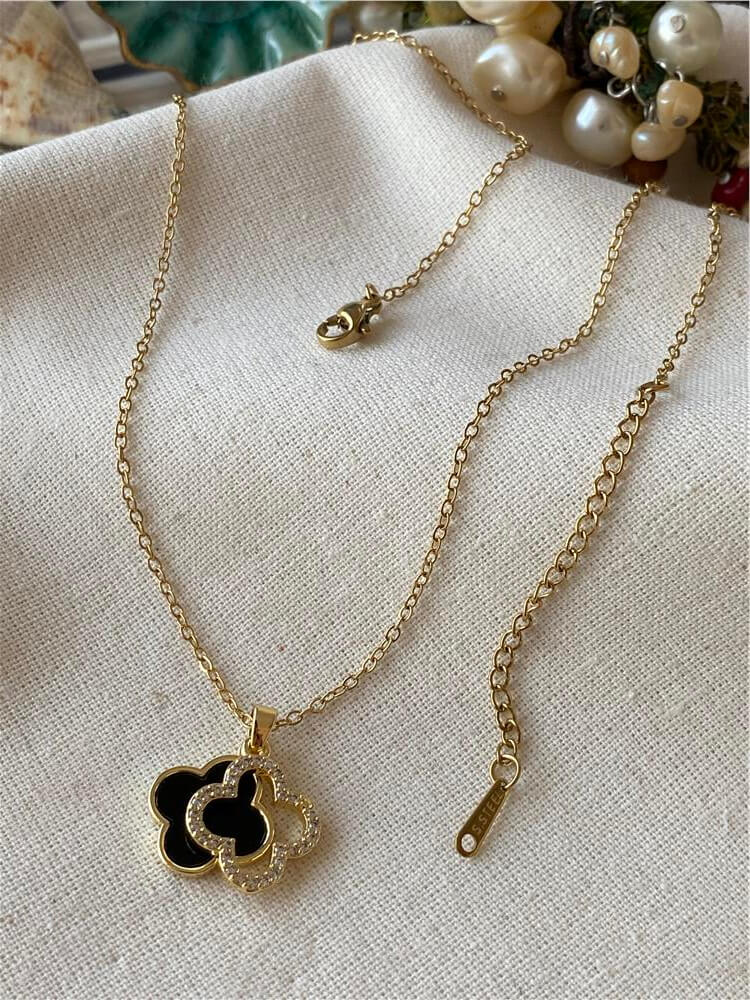Çelik Çift Sallantılı Black Cleef Kolye