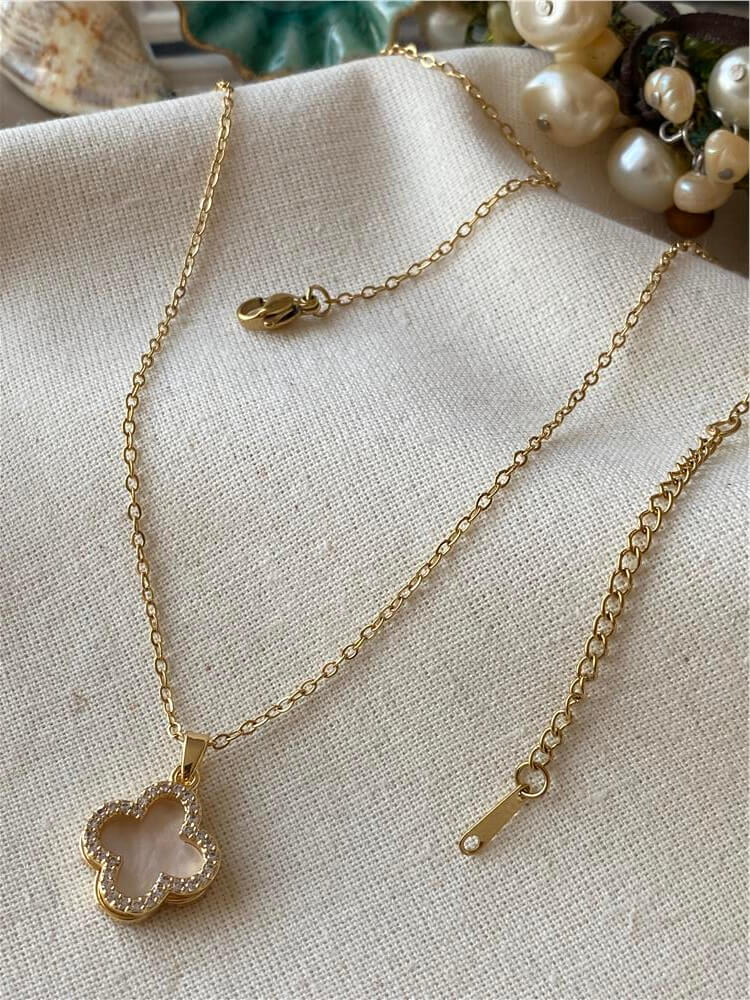 Çelik Çift Sallantılı Sedefli Cleef Kolye