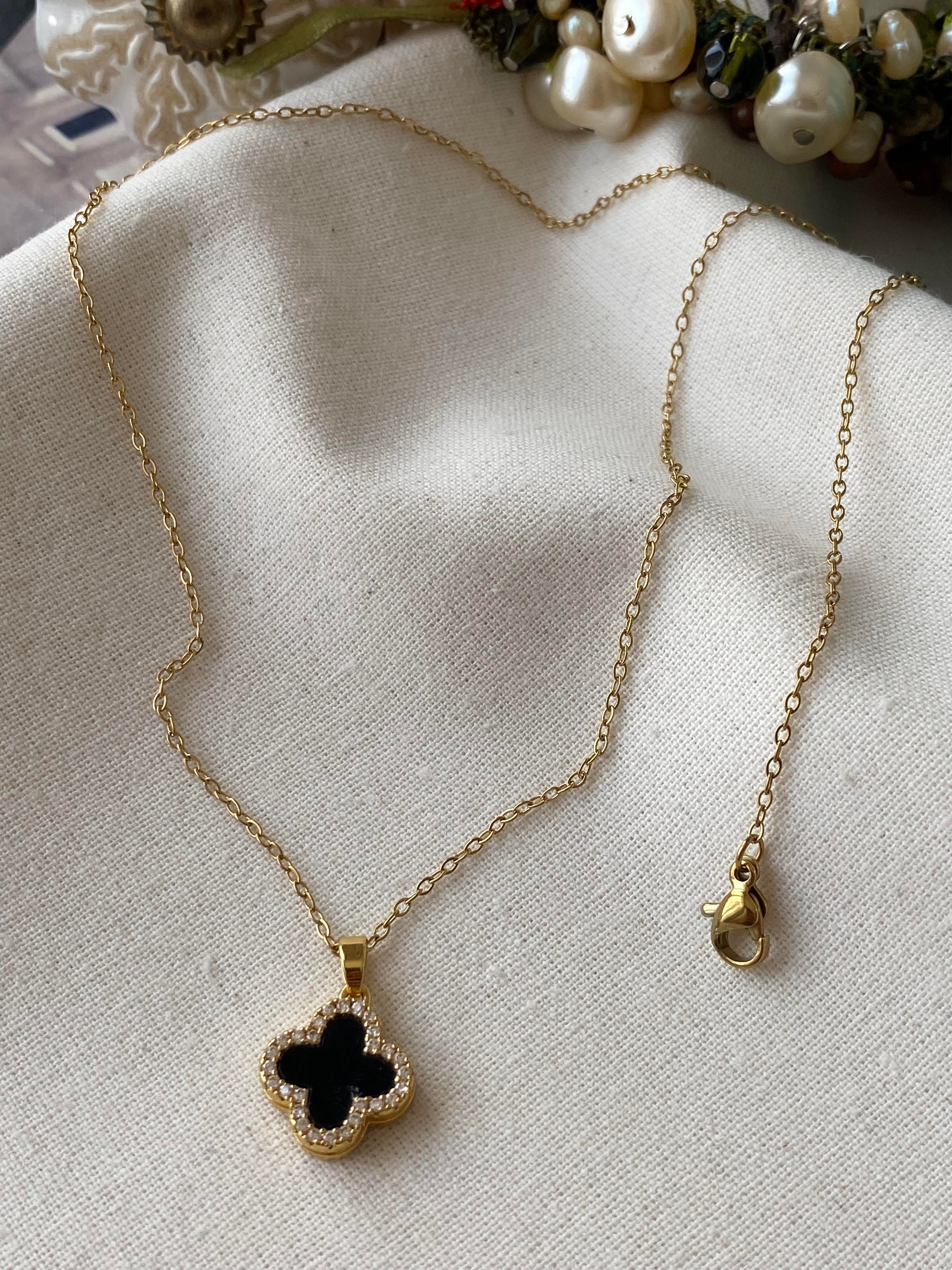 Çelik Çift Taraflı Taşlı Cleef Kolye