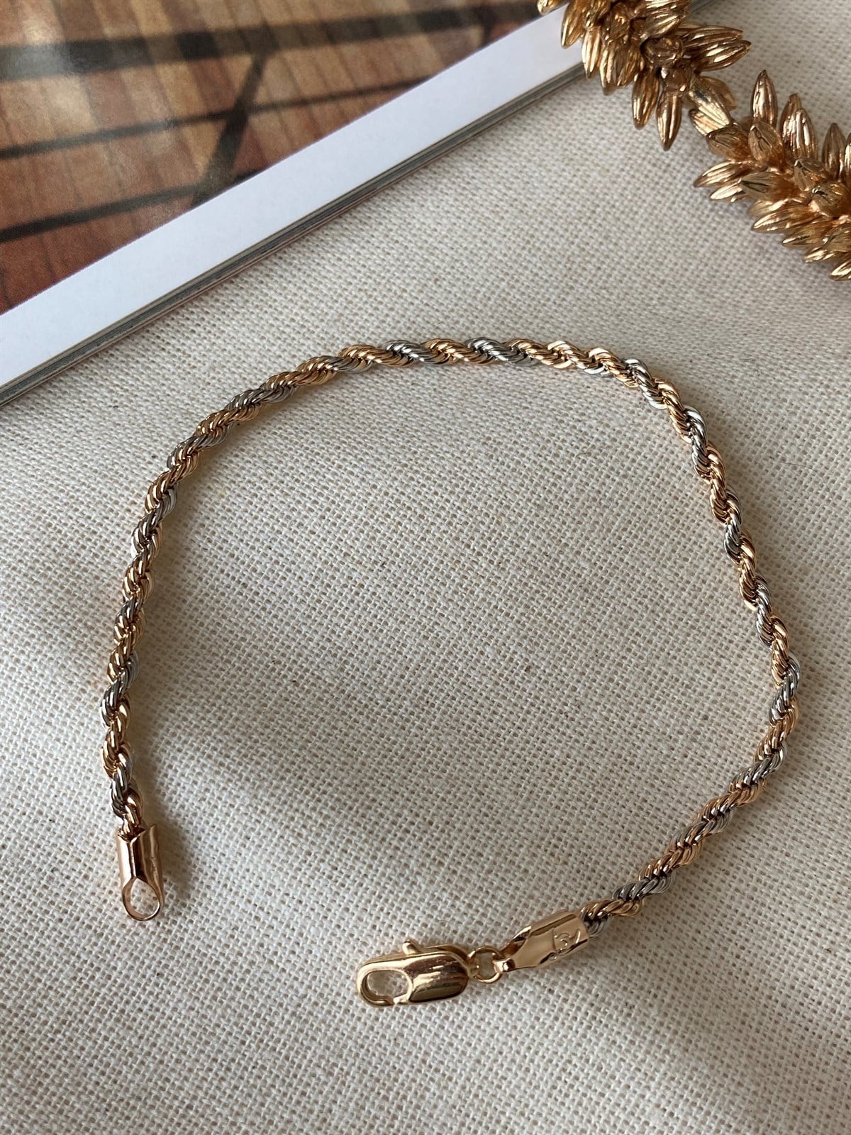 Çelik Çiftrenk Burgu Bileklik