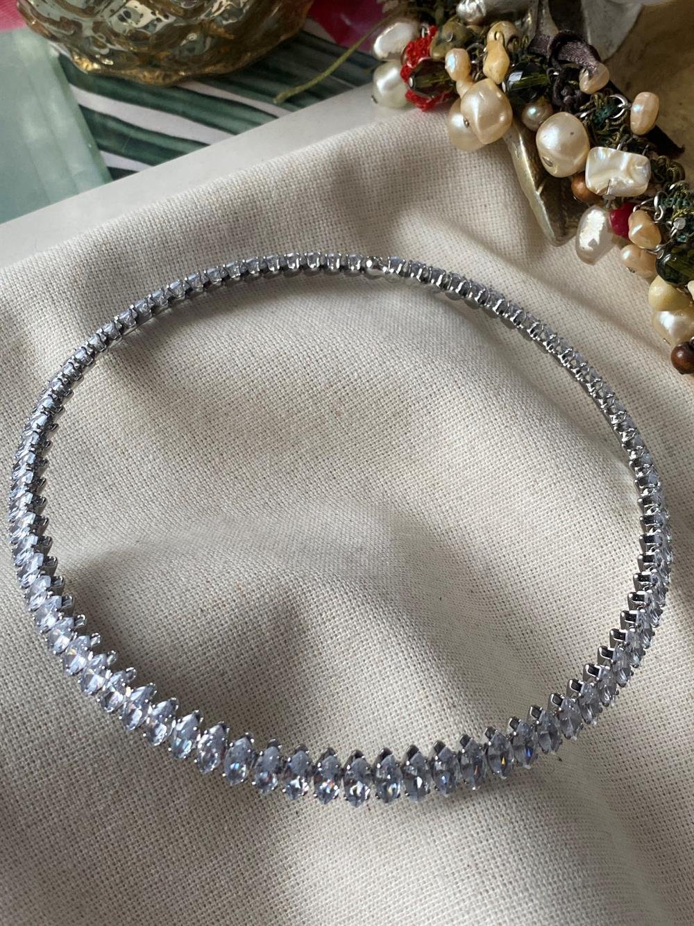 Çelik Damla Suyolu Choker Kolye
