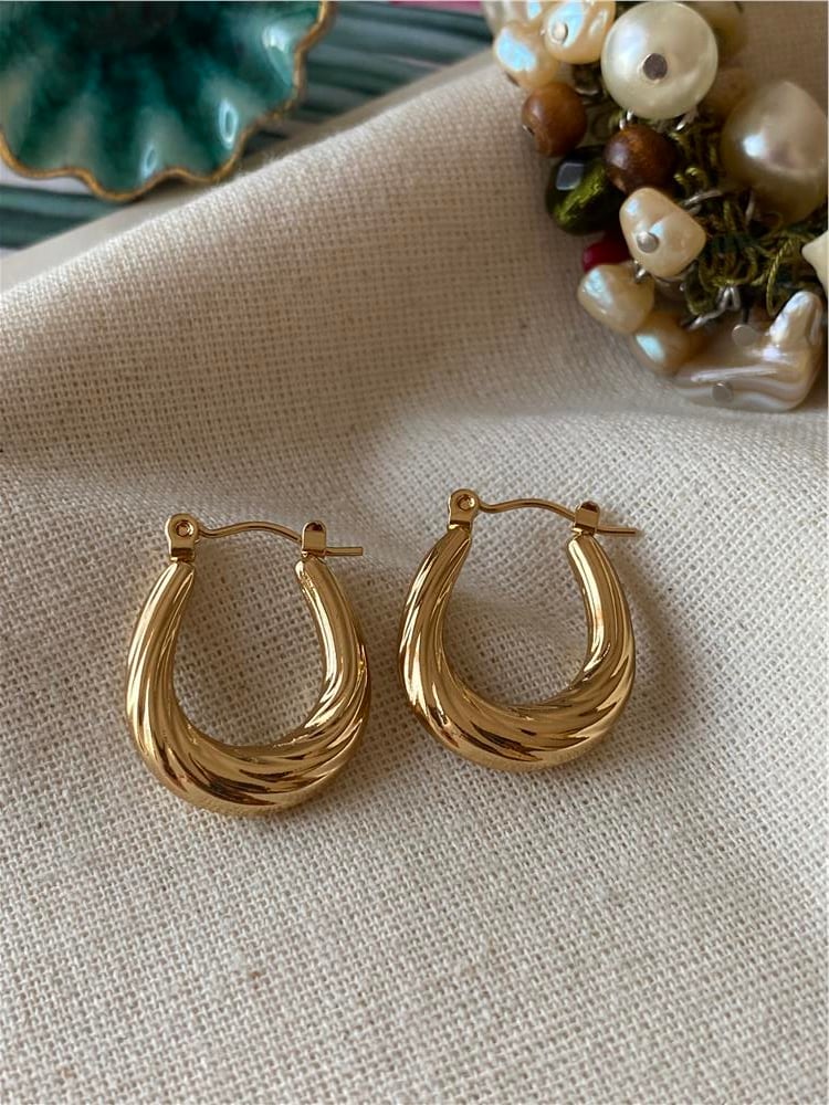 Çelik Debdebe Küpe