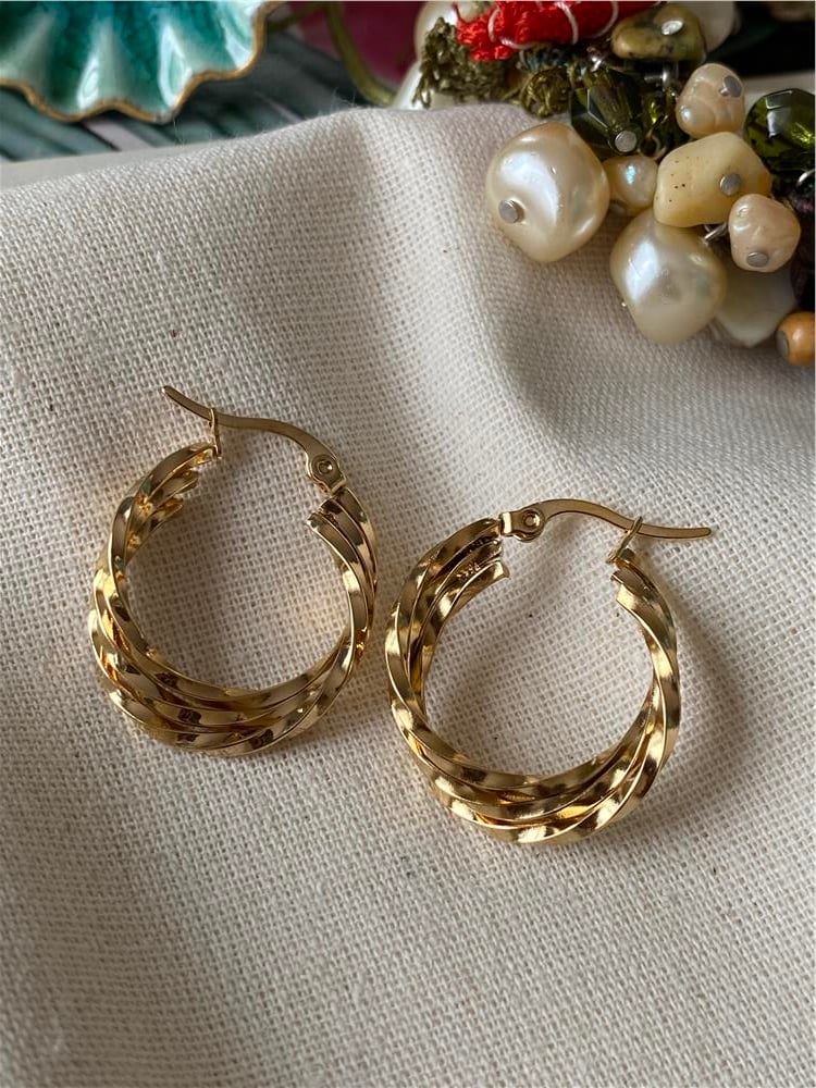 Çelik Desenli Trinity Küpe