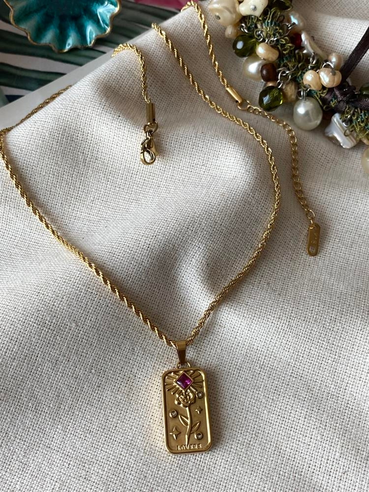 Çelik Dikdörtgen Çiçek Kolye