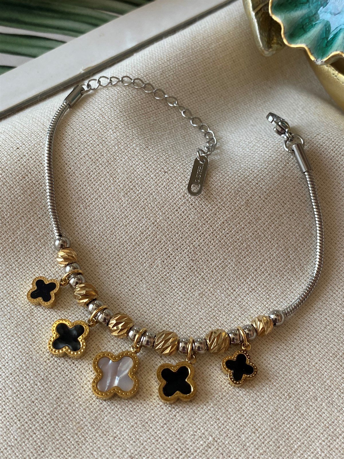 Çelik Dorikalı Çoklu Yonca Bileklik