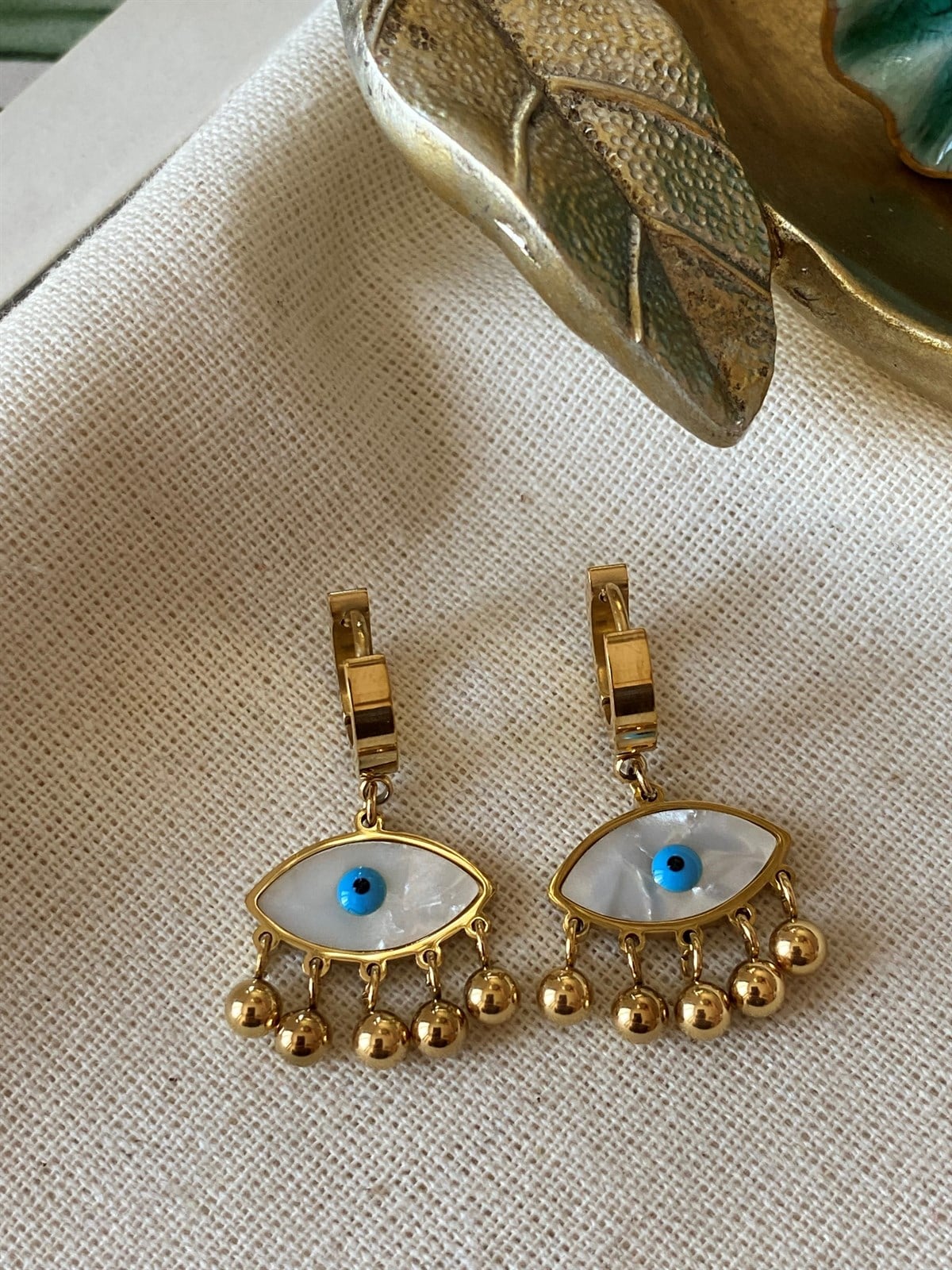 Çelik Dorikalı Eye Küpe