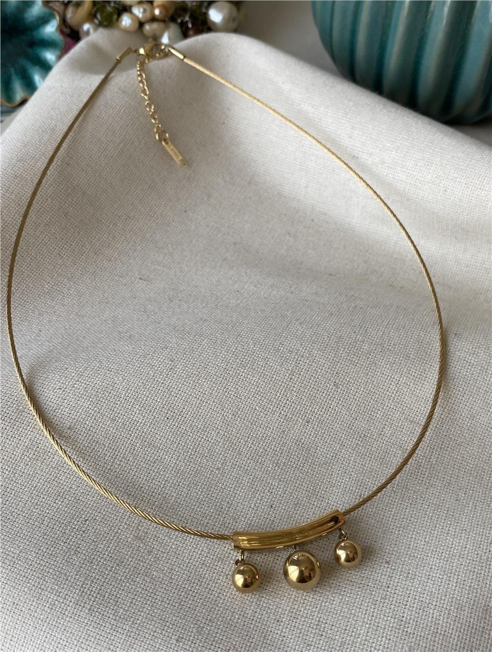 Çelik Dorikalı Mini Plaka Choker Kolye