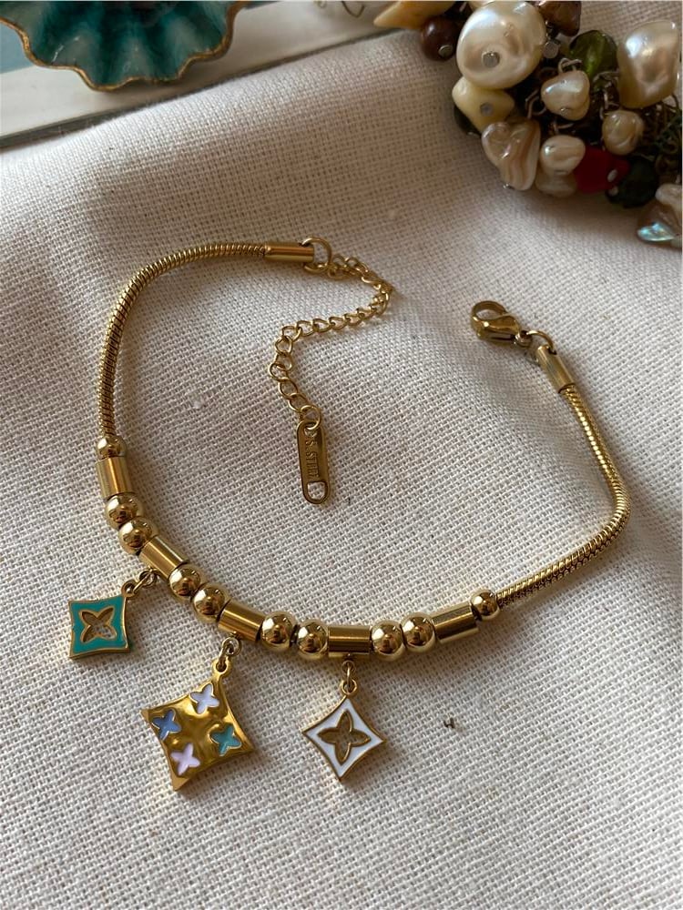 Çelik Dorikalı Renkli LV Charm Bileklik