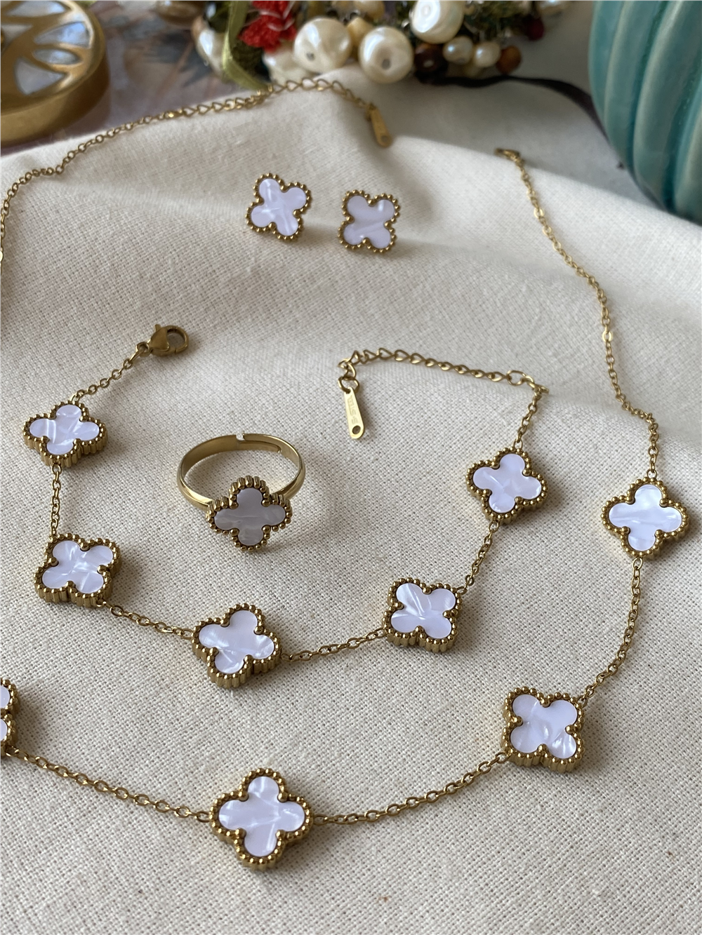 Çelik Dörtlü Beyaz Cleef Set