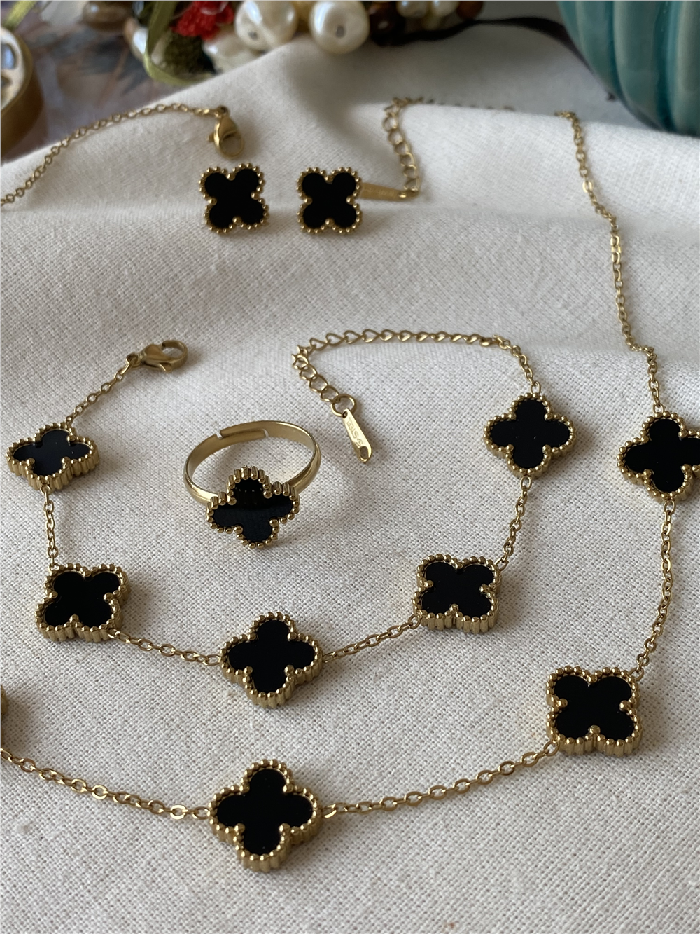 Çelik Dörtlü Siyah Cleef Set