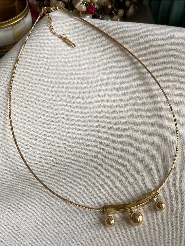 Çelik Geniş Plakalı Dorikalı Choker Kolye