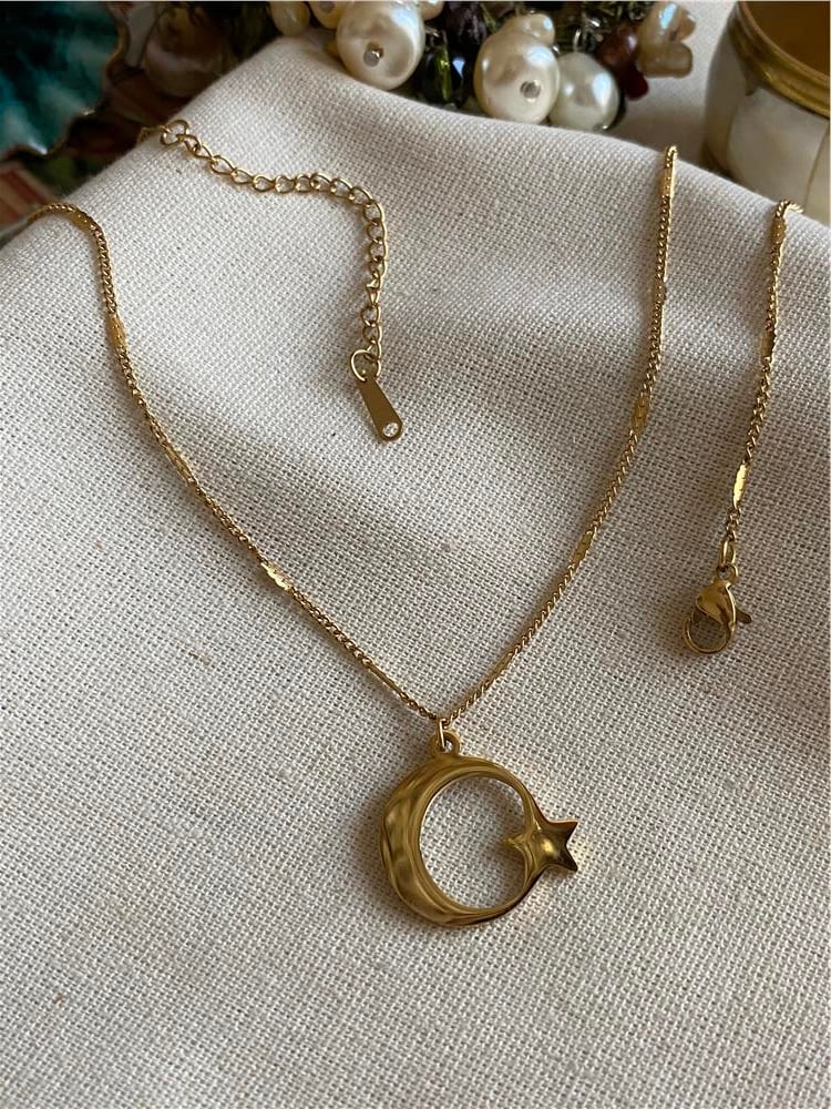Çelik Gold Ayyıldız Kolye