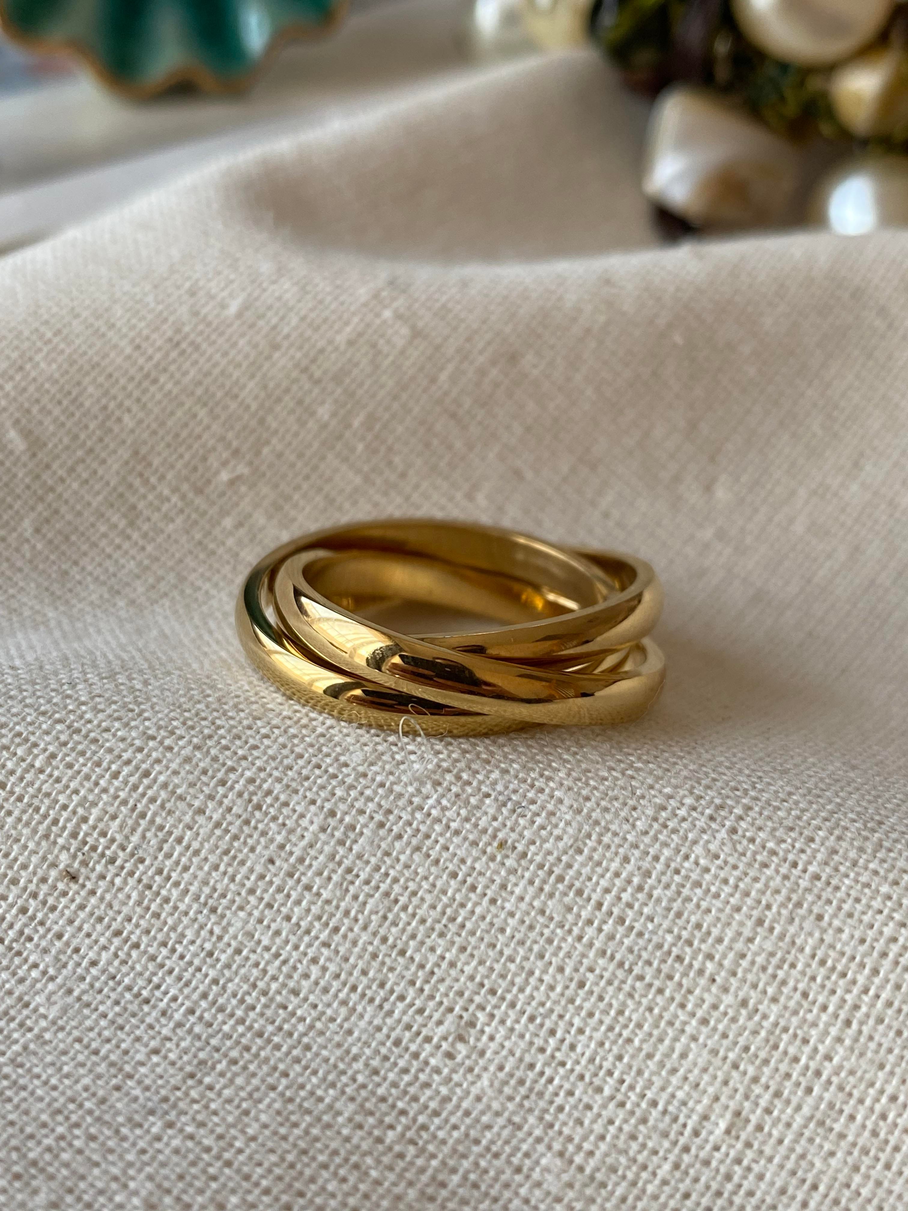 Çelik Gold Trinity Yüzük