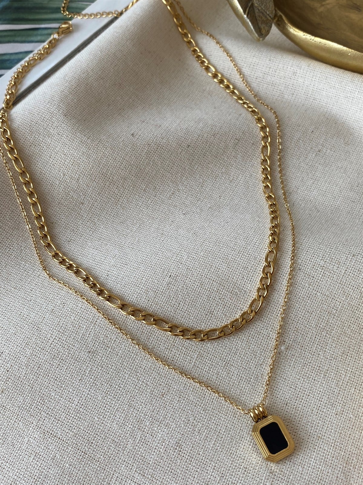 Çelik İkili Siyah Kare Kolye