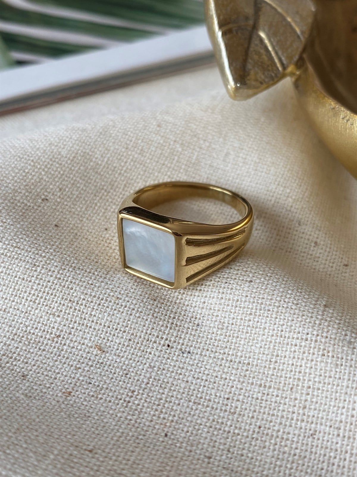 Çelik Kare Sedef Yüzük