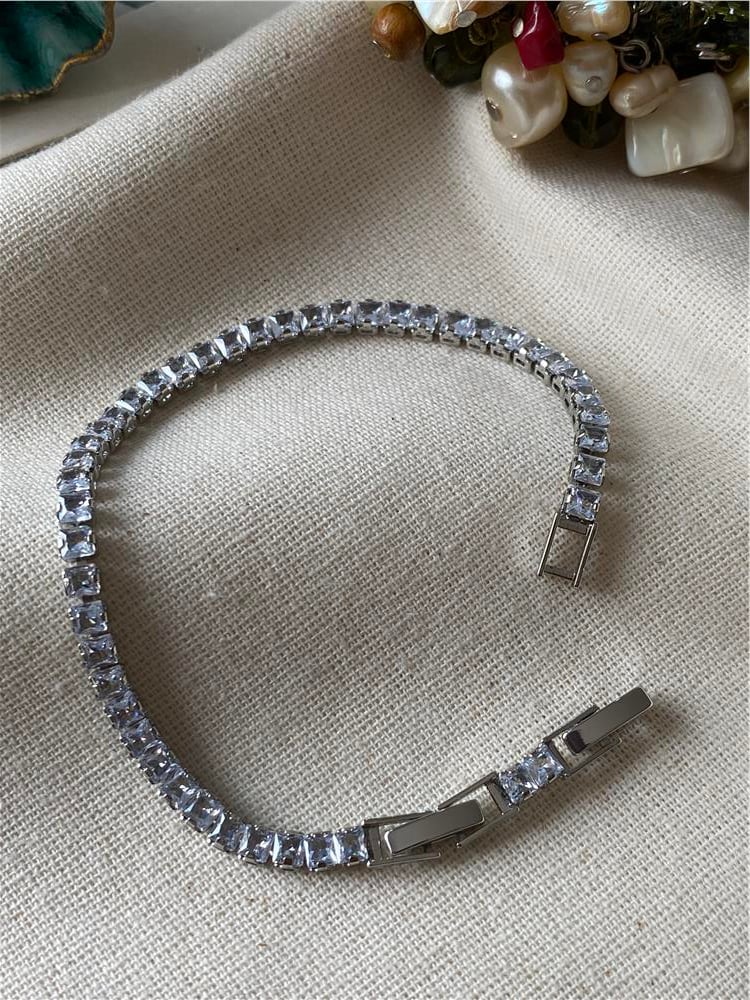 Çelik Kare Taş Suyolu Bileklik