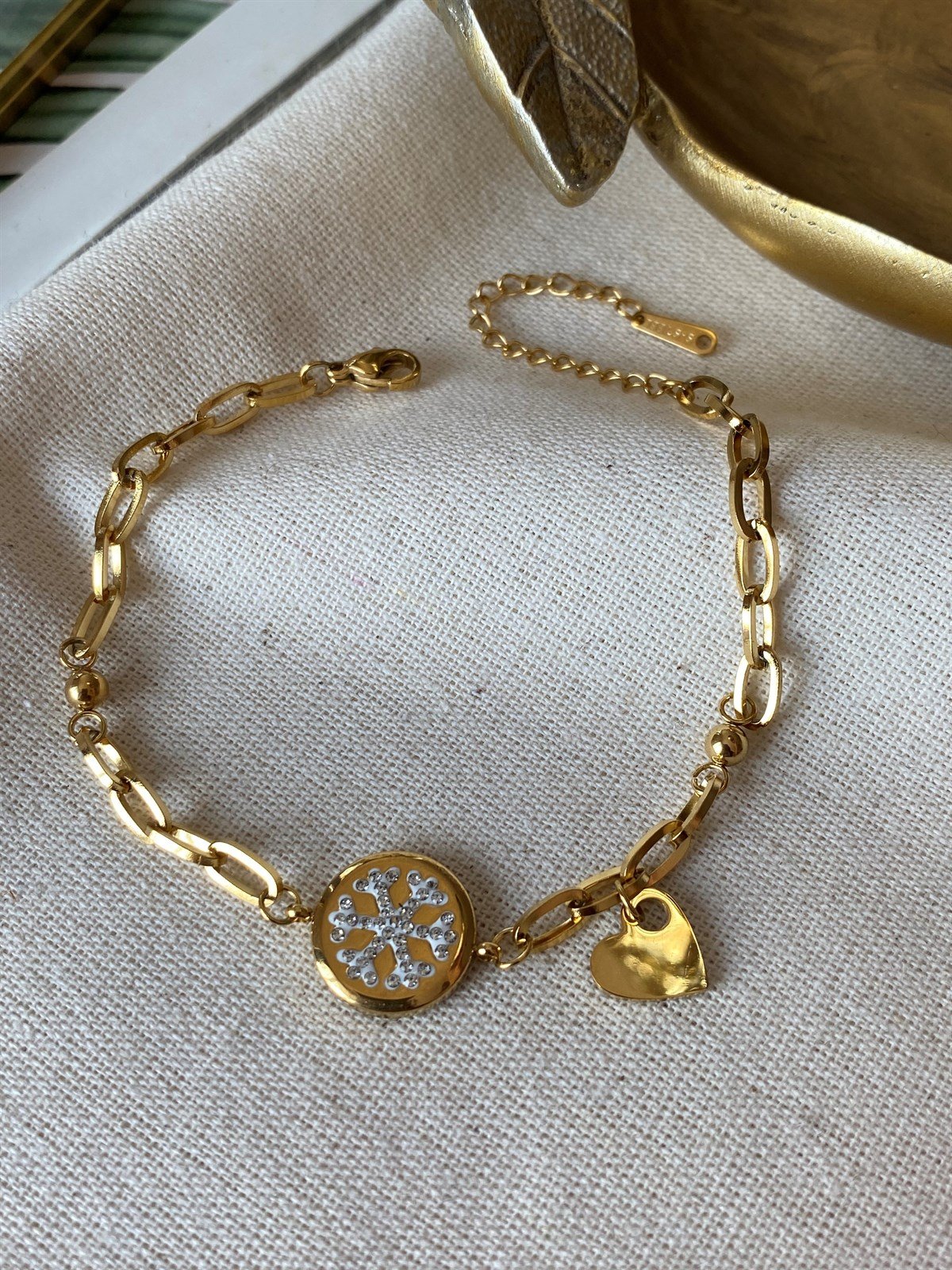 Çelik Kartanesi Bileklik