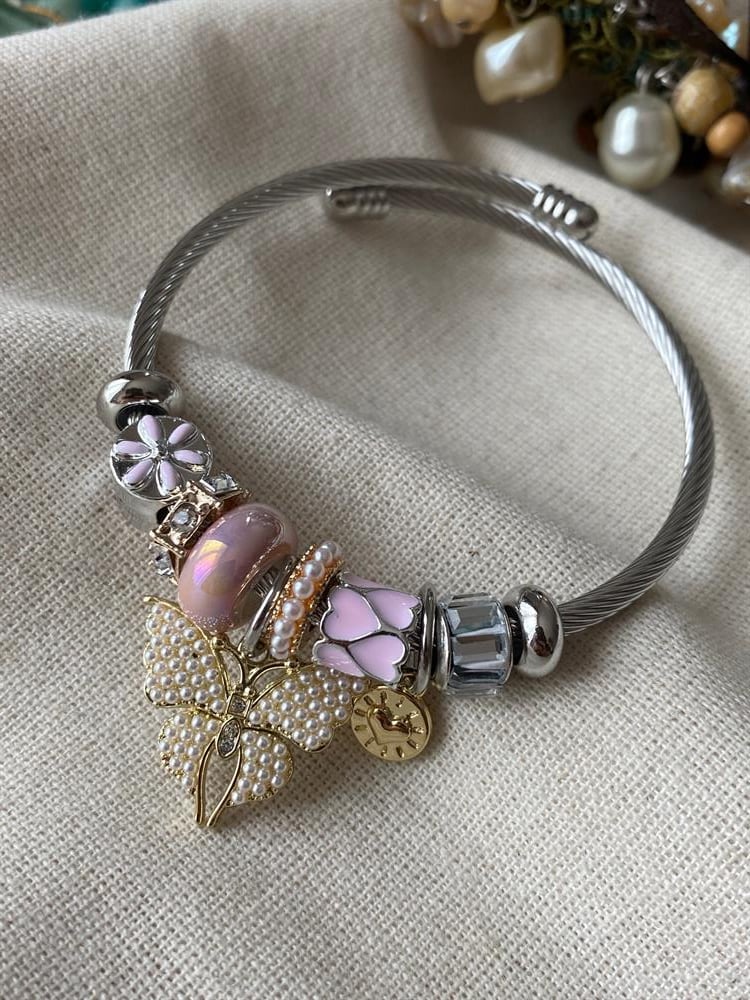 Çelik Kordonlu Büyük Kelebek Charmlı Bileklik