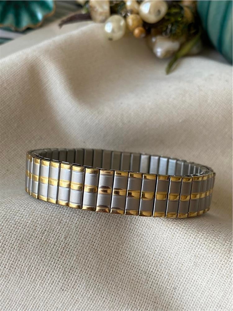 Çelik Library Esnek Bileklik