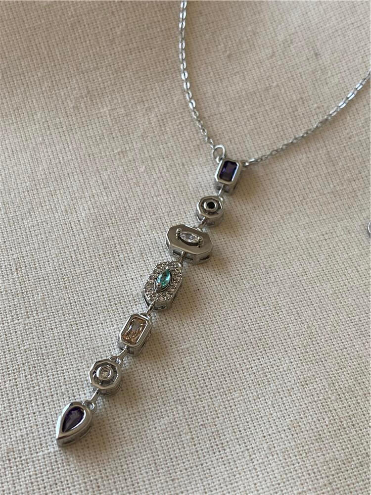 Çelik Mor Taşlı Silver Dekolte Kolye