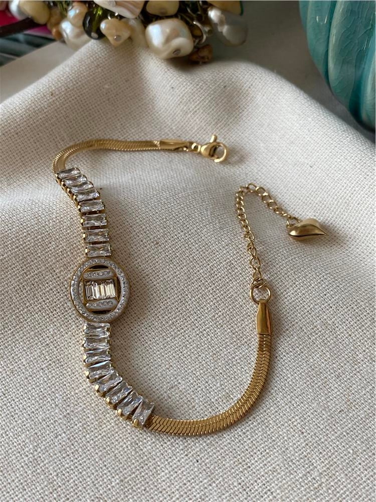 Çelik Oval Baget Taşlı Yassı Bileklik