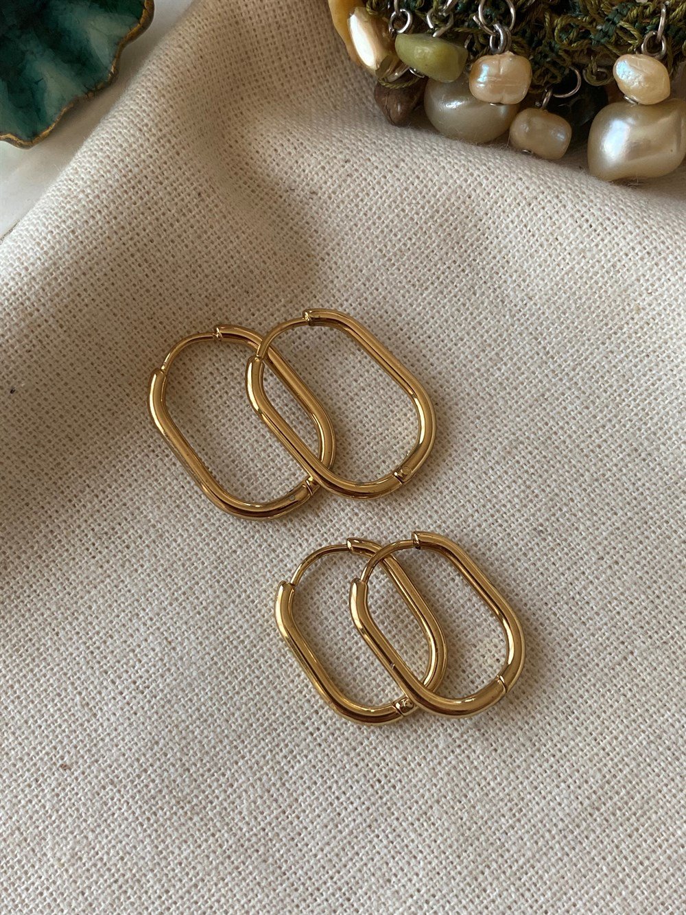 Çelik Oval Küpe