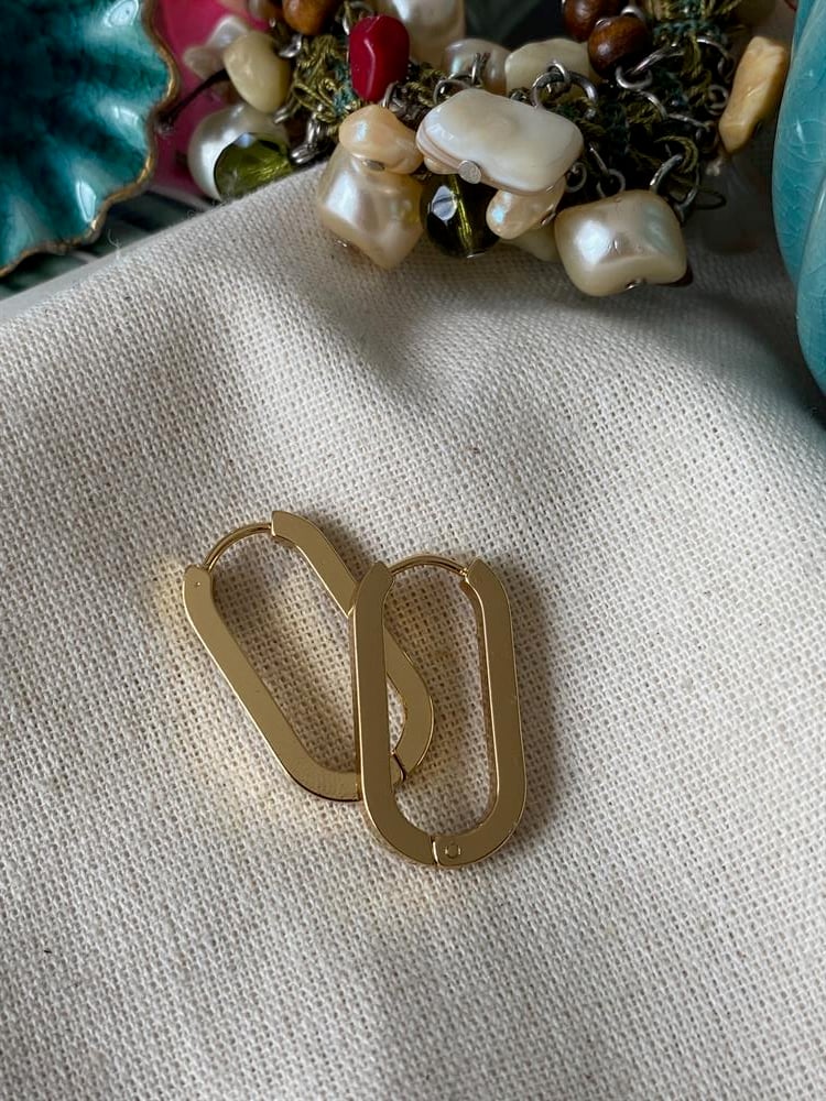 Çelik Oval Küpe