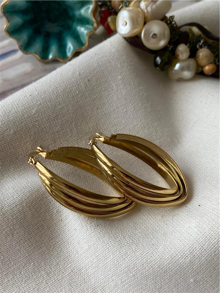 Çelik Oval Trinity Küpe