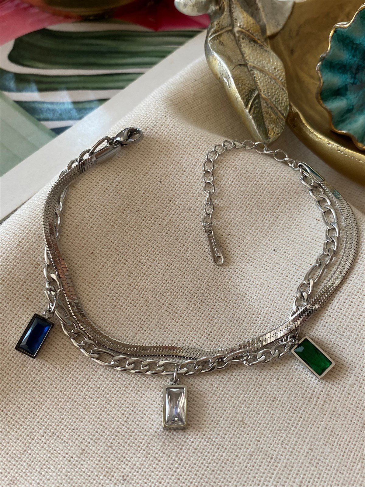 Çelik Renkli Baget Bileklik