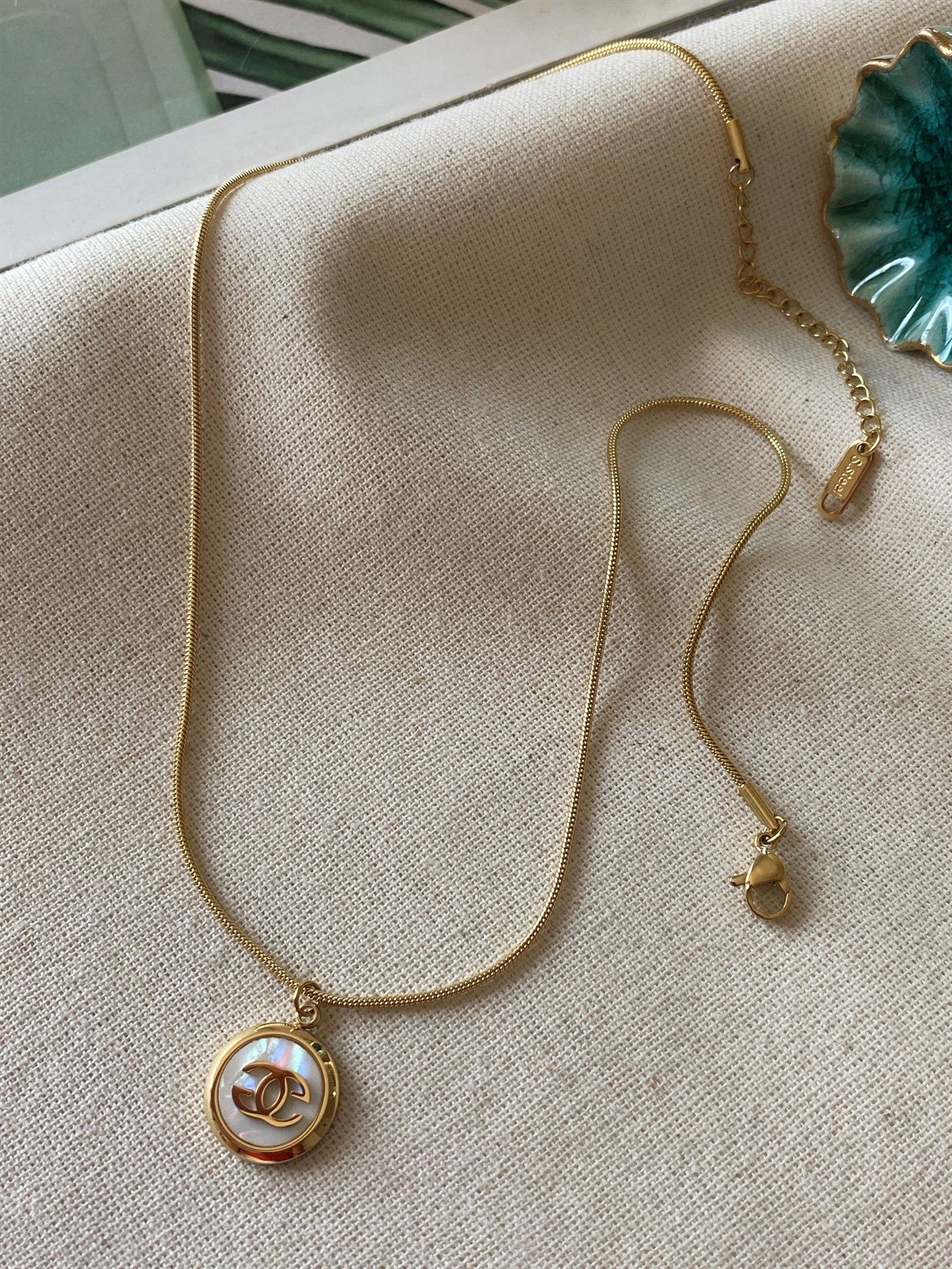 Çelik Sedefli Mark Kolye