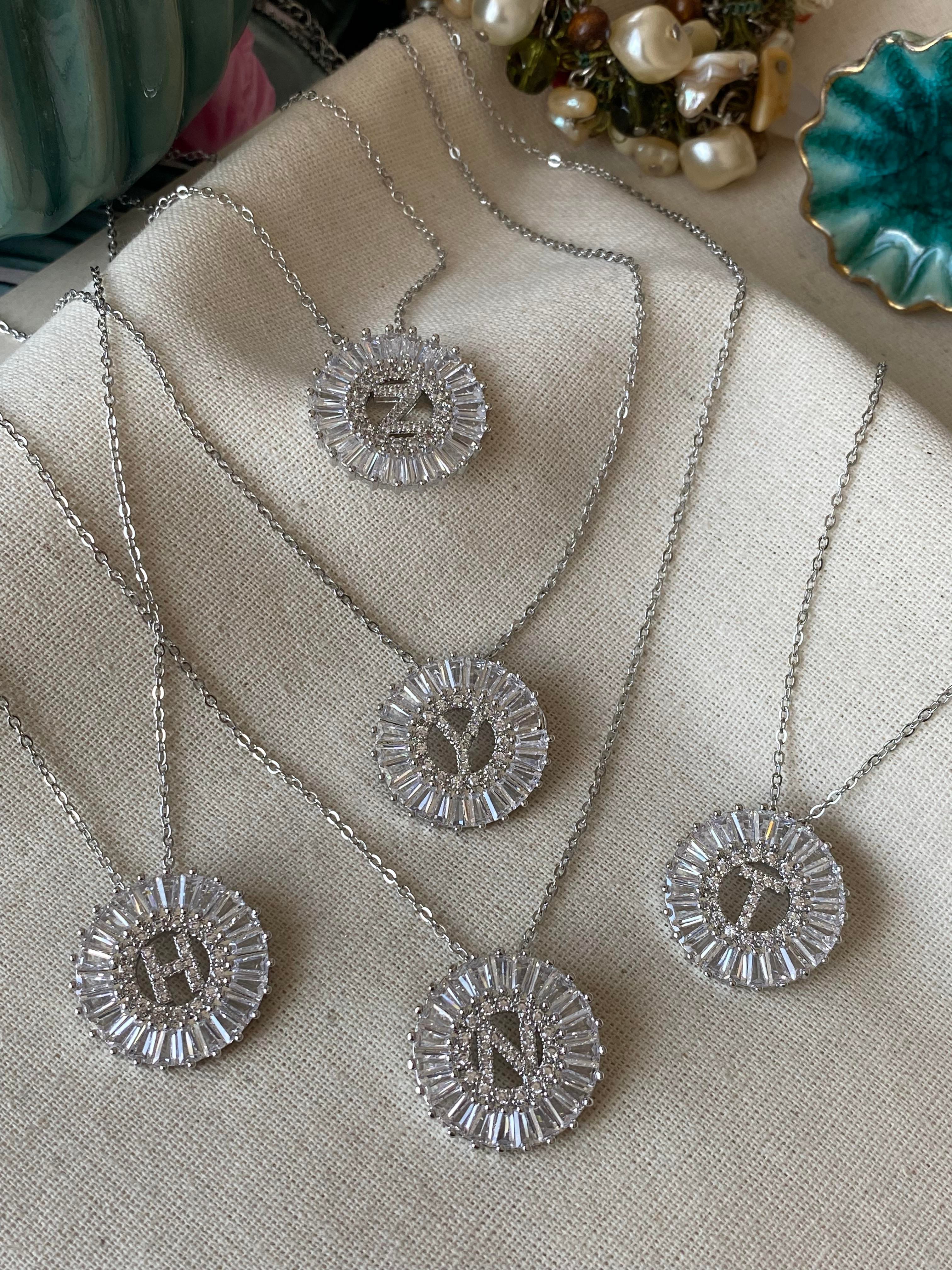 Çelik Silver Baget Harf Kolye