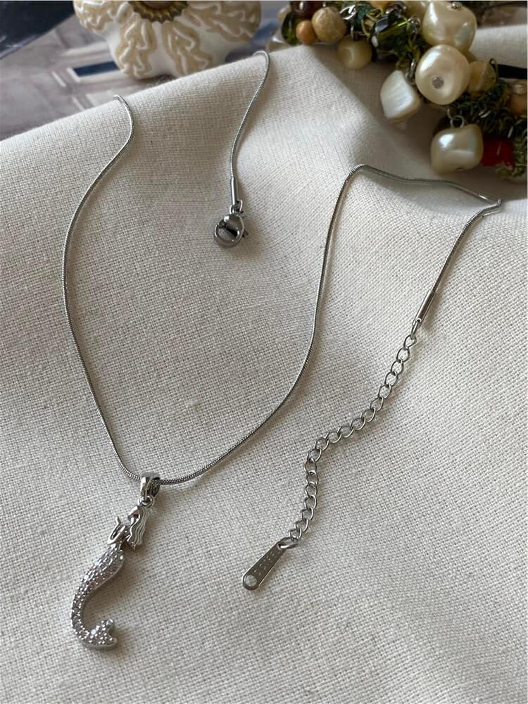 Çelik Silver Denizkızı Kolye