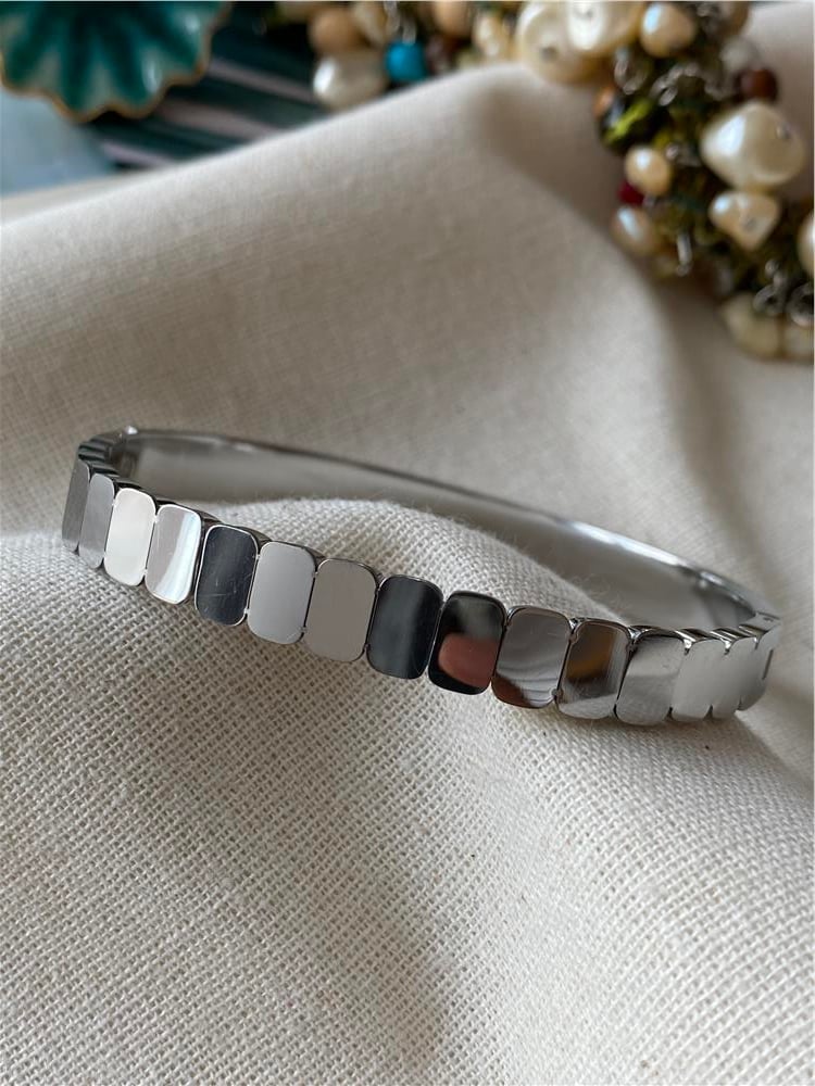 Çelik Silver Domino Kelepçe