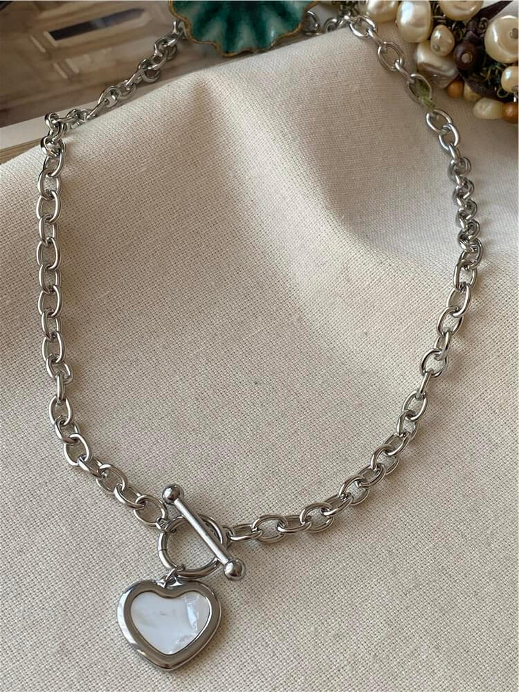 Çelik Silver Geçmeli Sedef Kalp Kolye
