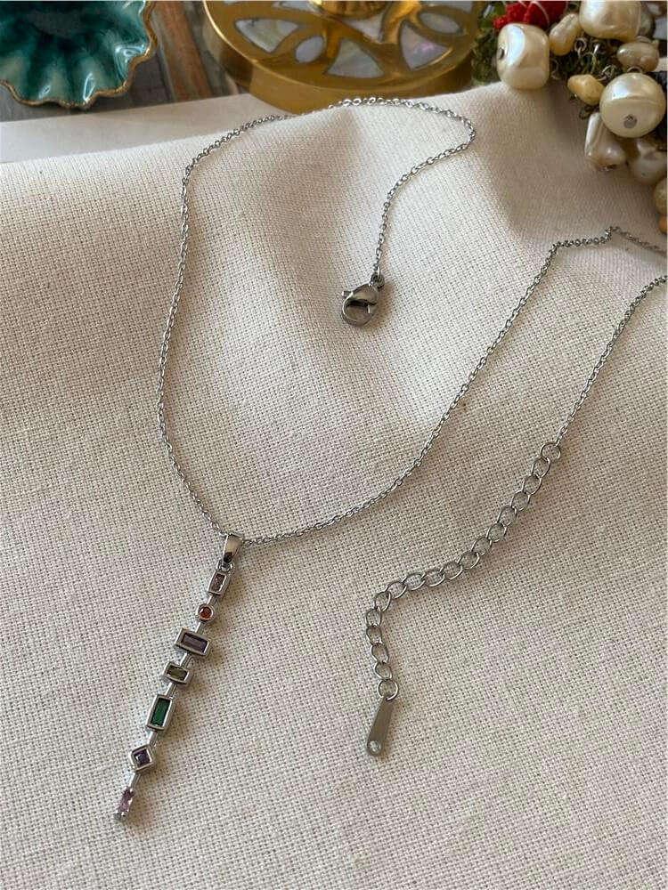 Çelik Silver Minimal Dekolte Kolye