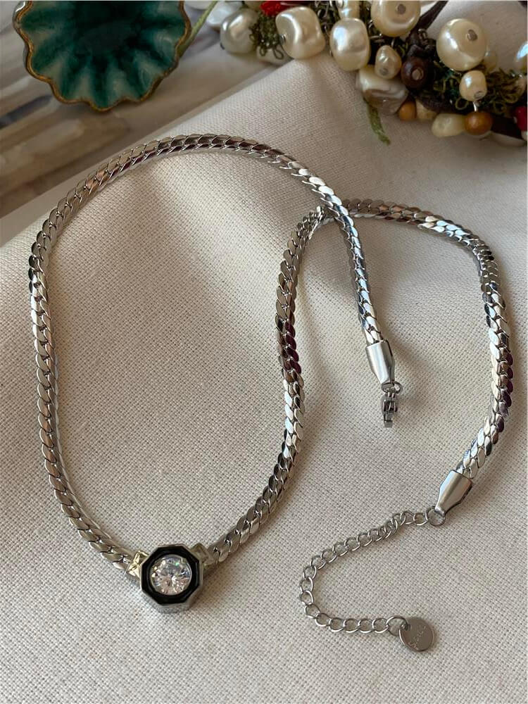 Çelik Silver Yassı Örme Şikel Kolye