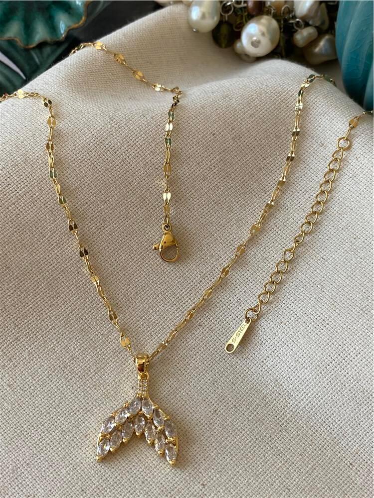Çelik Tasarım Gold Tail Kolye