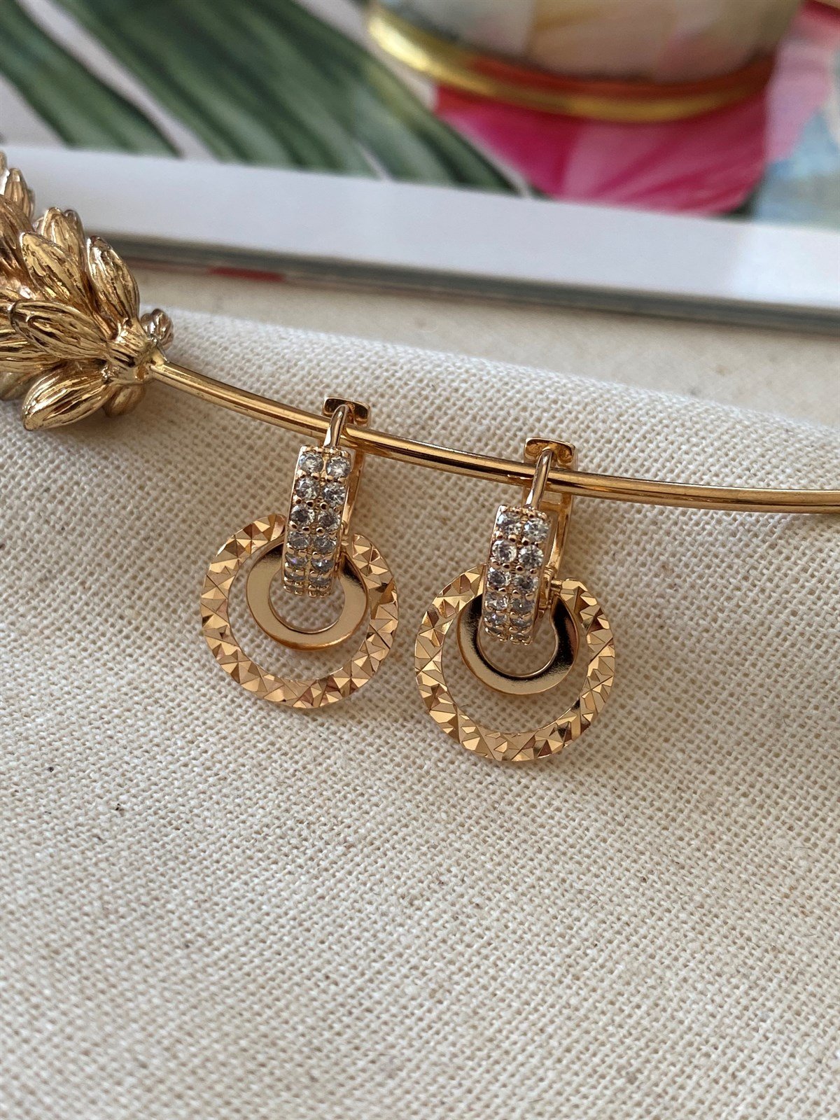 Çelik Tasarım Küpe