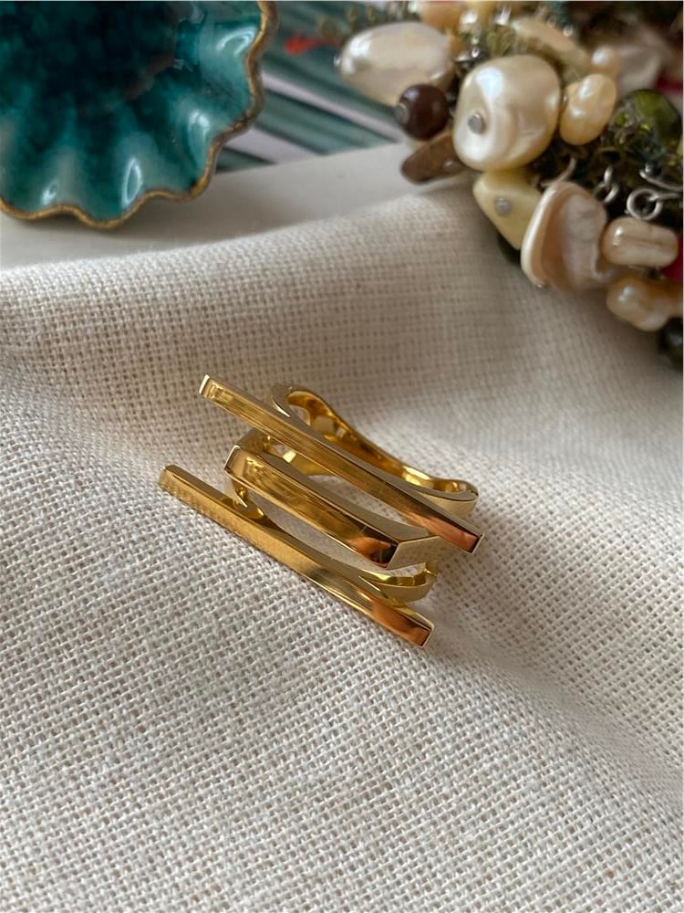 Çelik Tasarım Yüzük