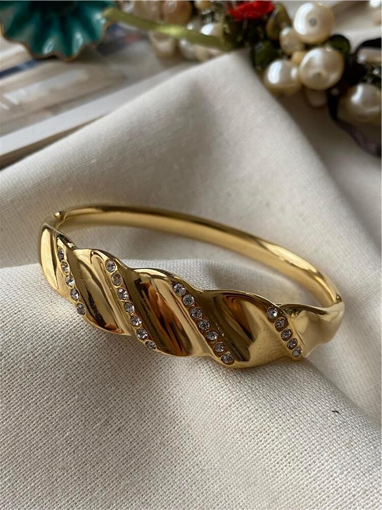 Çelik Taşlı Burgu Kelepçe