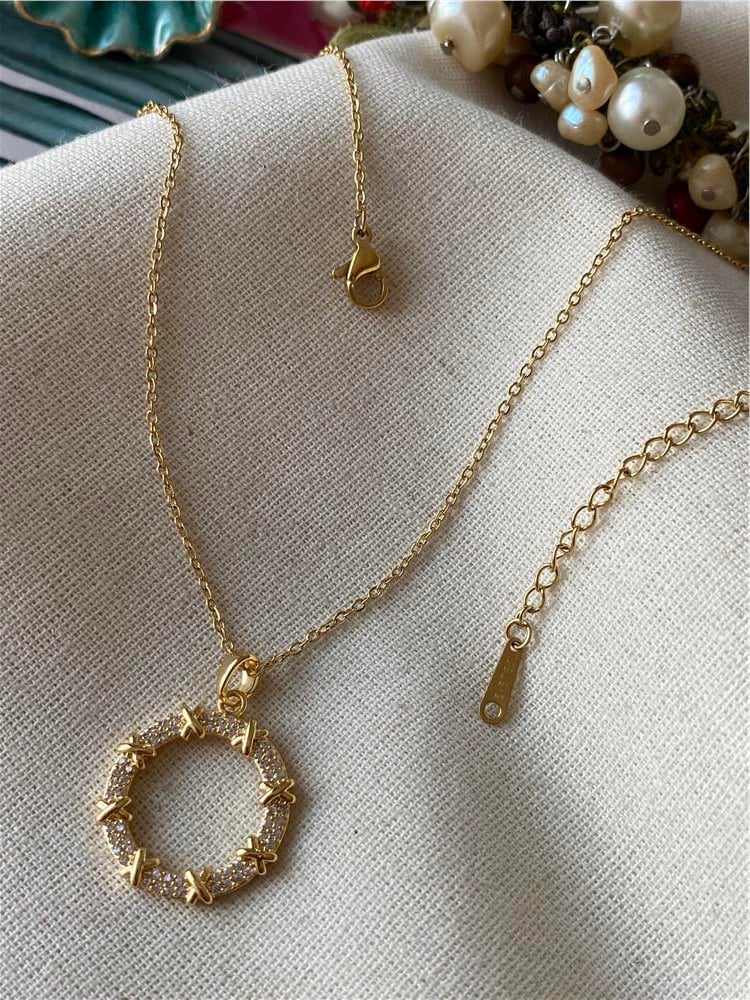 Çelik Taşlı Gold Xoxo Kolye