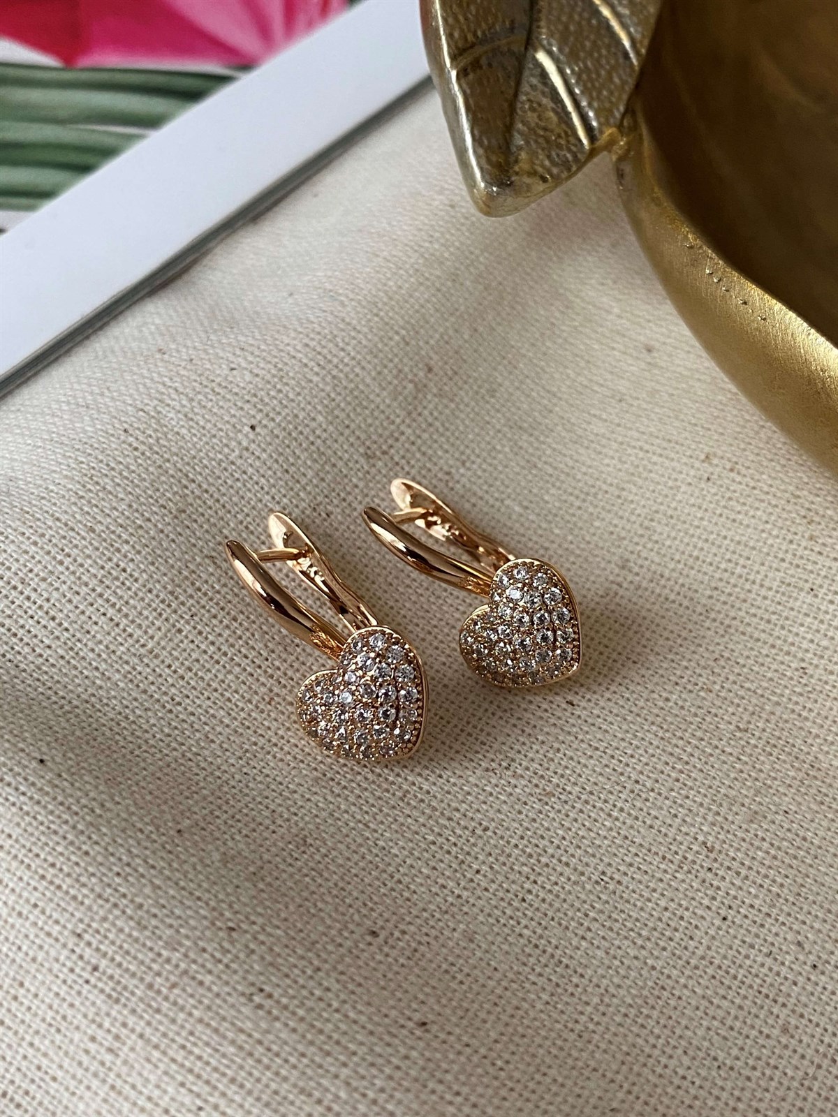 Çelik Taşlı Kalp Küpe